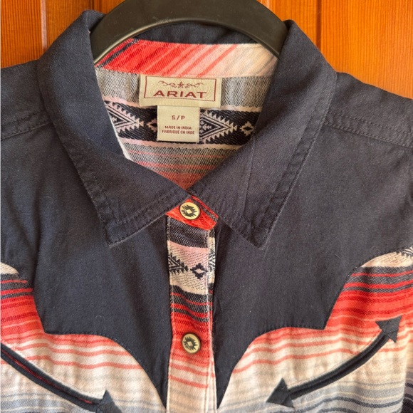 Ariat Women's Sleeveless Button Down Shirt - Red, Black, White Stripes - Picture 4 of 8